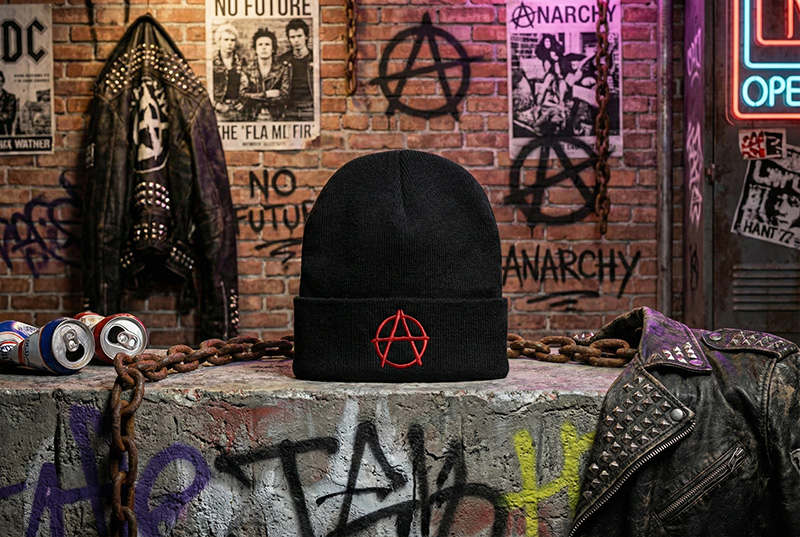 Czapka z haftem komputerowym - personalizacja czapek z daszkiem